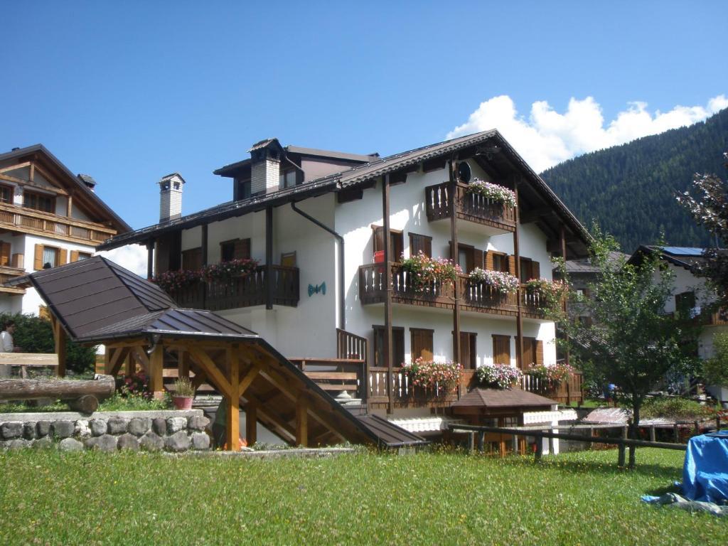 Albergo Ombrettola Фалькаде Экстерьер фото